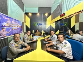 Keselamatan Lalu Lintas Disuarakan Lewat Udara, Satlantas Polres Siak Gandeng Radio RPK dan Forum LLAJ