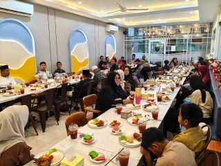 Pererat Silaturahmi di Bulan Suci, Forum Pemred Riau dan Suaraaktual Media Grup Gelar Buka Puasa Bersama