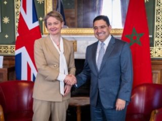 Inggris Tegaskan Dukungan pada Inisiatif Otonomi Maroko sebagai Basis Paling Kredibel bagi Perdamaian di Sahara