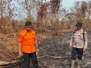 Tinjau Titik Api di Rimbo Panjang, Bupati Kampar Pastikan Api Padam dan Tidak Ada Lagi Asap