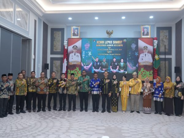 Lepas Sambut Dandim 0313/KPR, Penyerahan Estafet Kepemimpinan Letkol Czi. Satriyadi Prabowo Kepada Letkol.Inf. Rahim Cahyadi